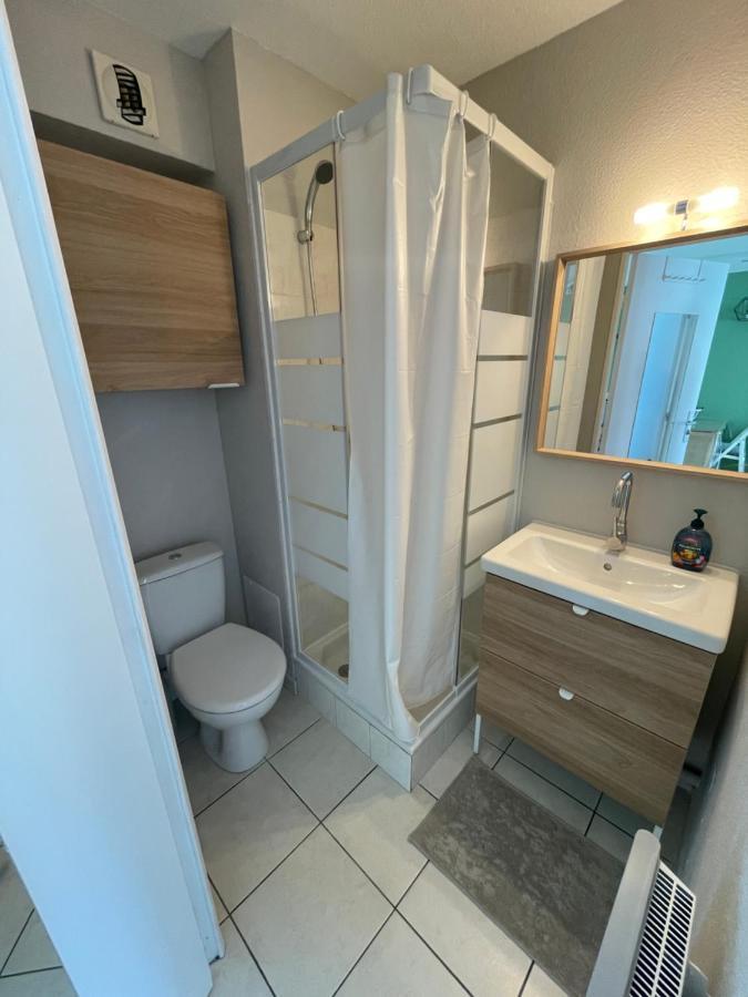 Cosy Sur Proche De Toutes Commodites, Parking Prive *