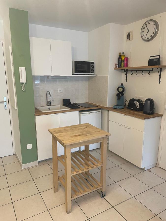 Cosy Sur Proche De Toutes Commodites, Parking Prive Appartement Sète