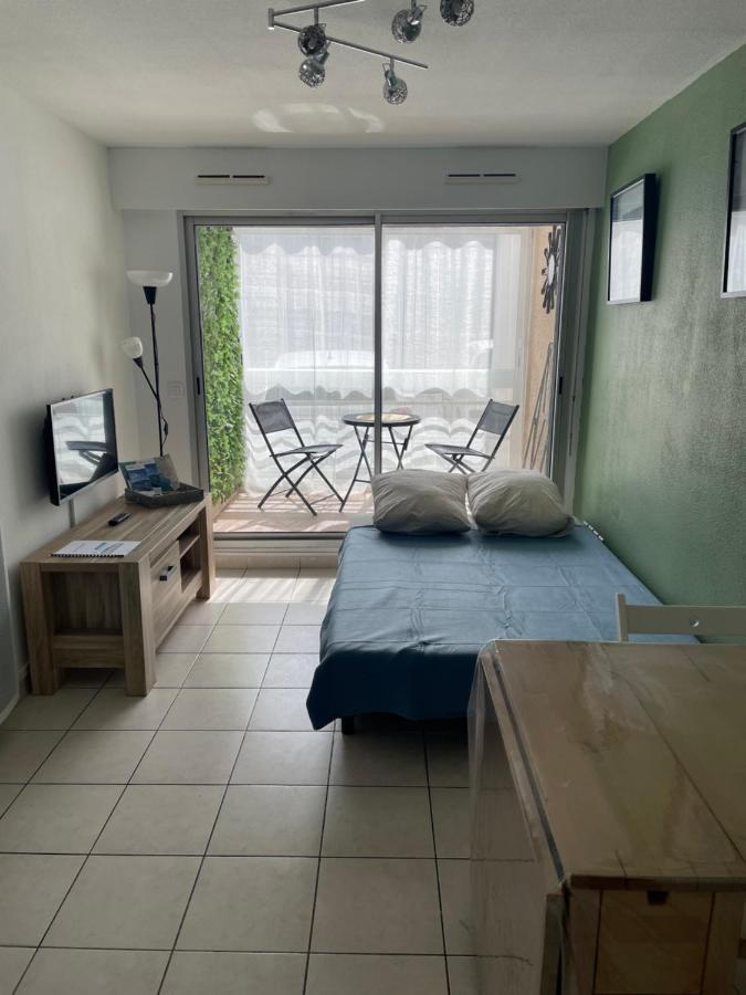 Appartement Cosy Sur Proche De Toutes Commodites, Parking Prive *